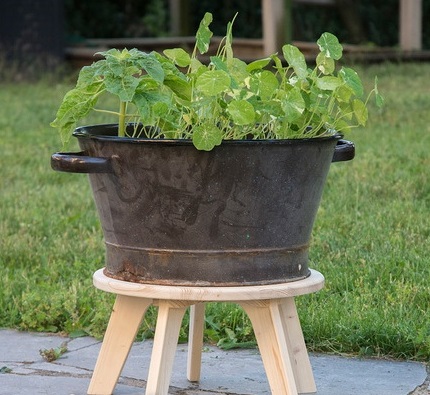 Laser Cut Plant Stool DXF File