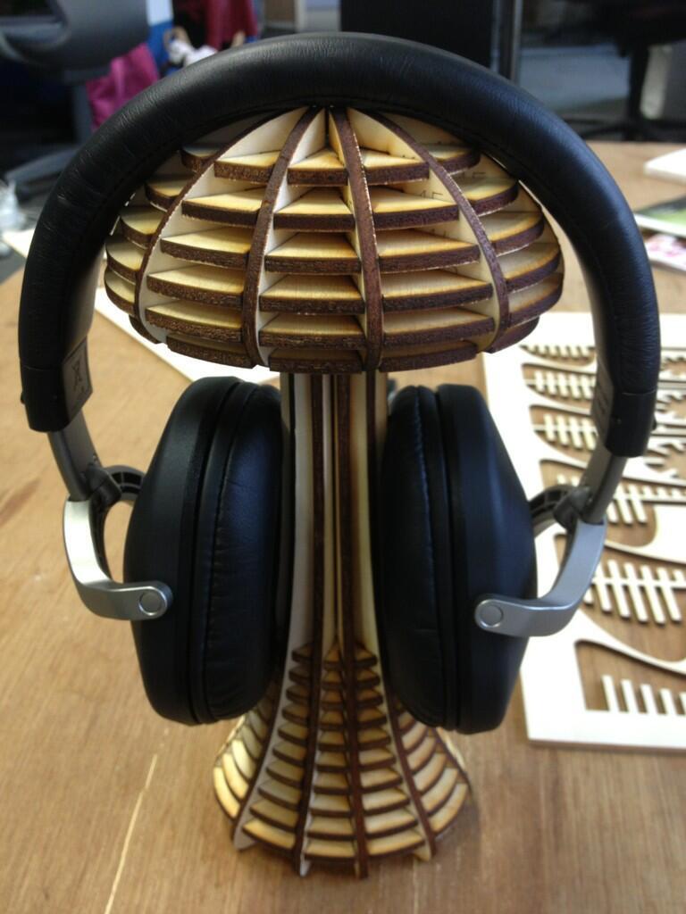 Laser Cut Mushroom Headphone Stand W150xD120xH250mm Free Vector