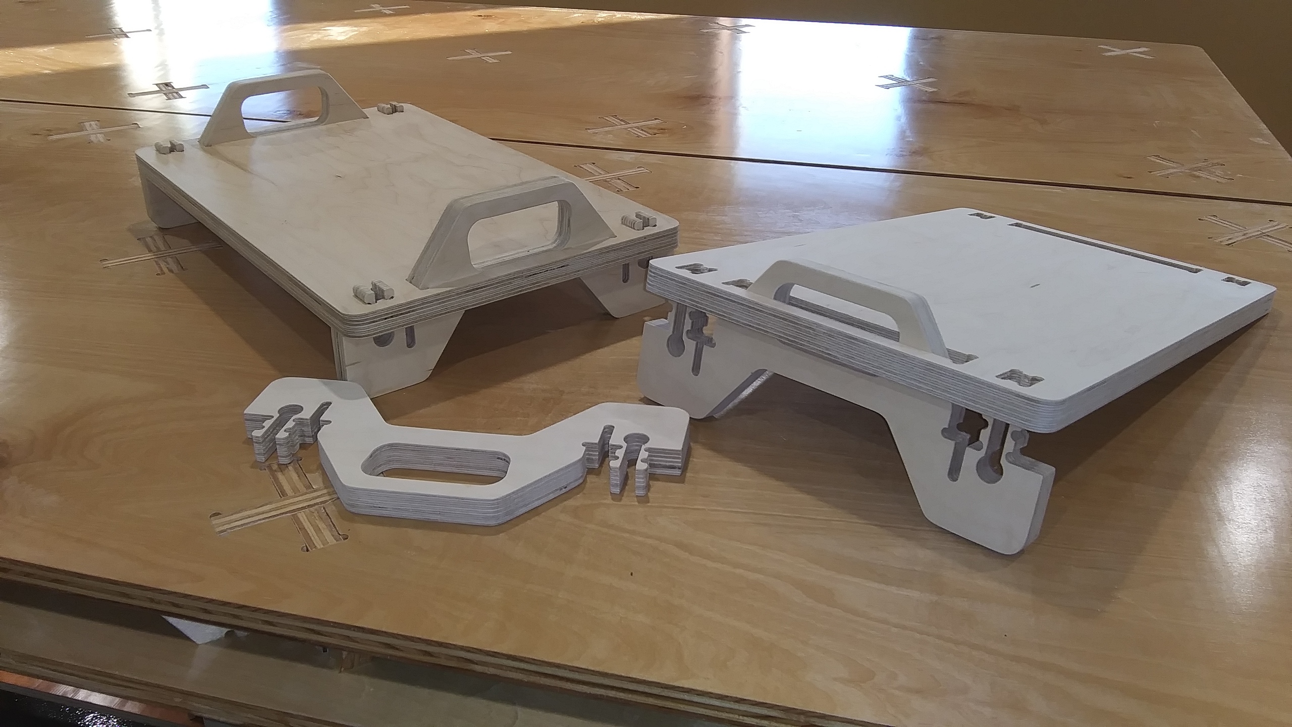 Laser Cut TV Tray DXF File